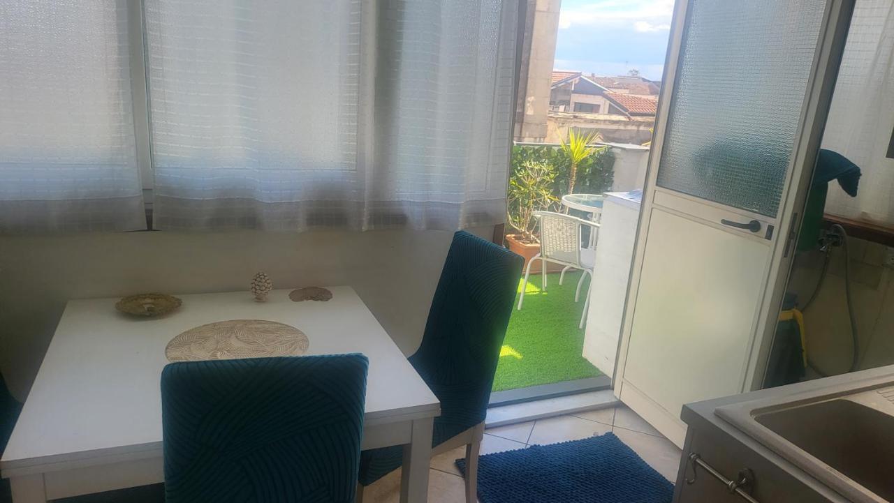 カターニアChalaro' Apartamentアパートメント エクステリア 写真